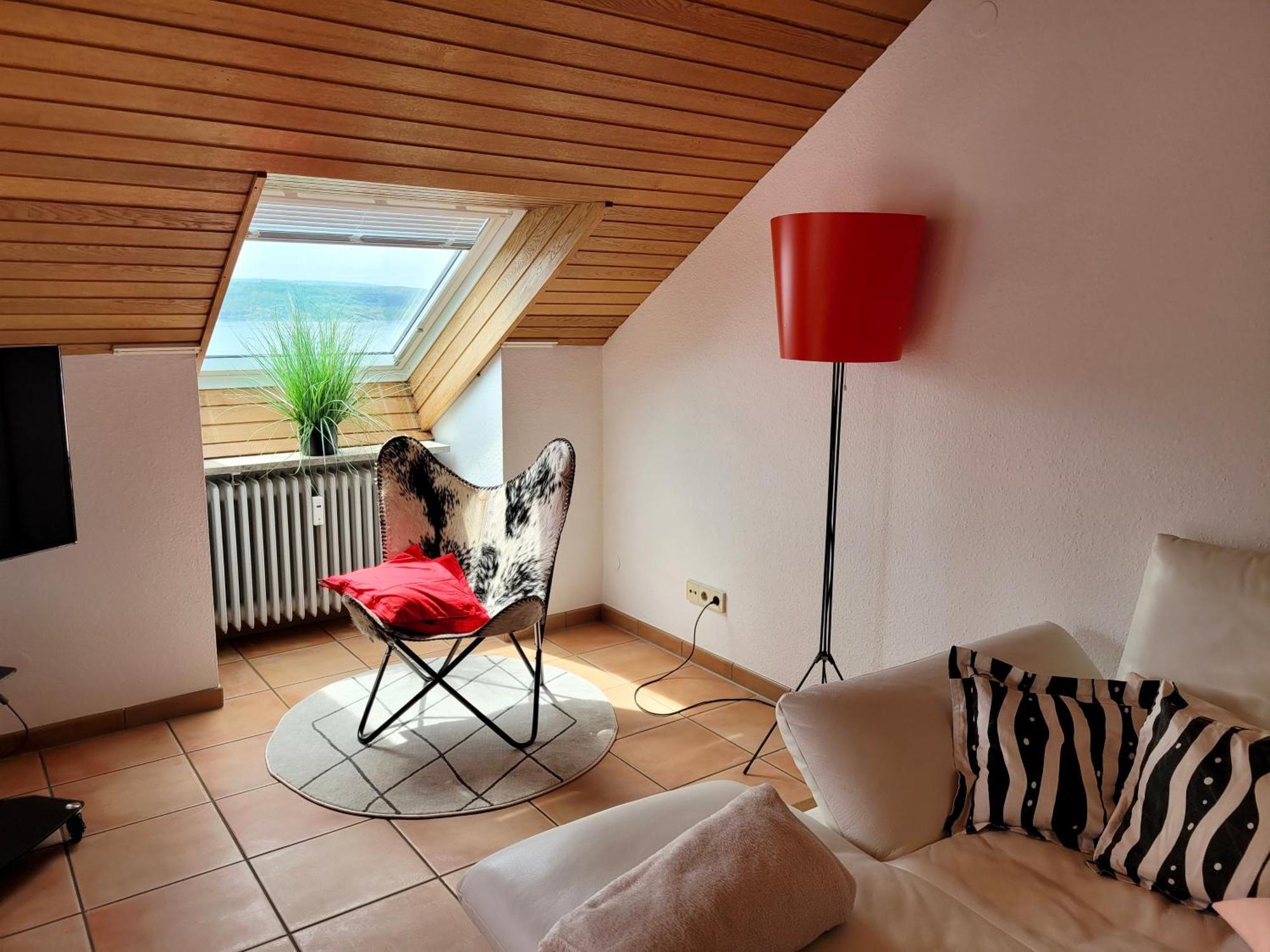 Ferienwohnung Mit Seeblick Und Dachterrasse In Ueberlingen Esterno foto