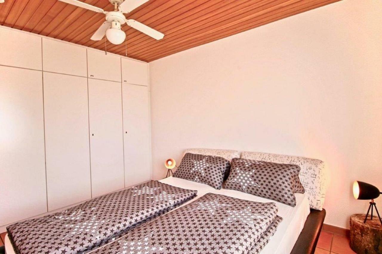 Ferienwohnung Mit Seeblick Und Dachterrasse In Ueberlingen Esterno foto
