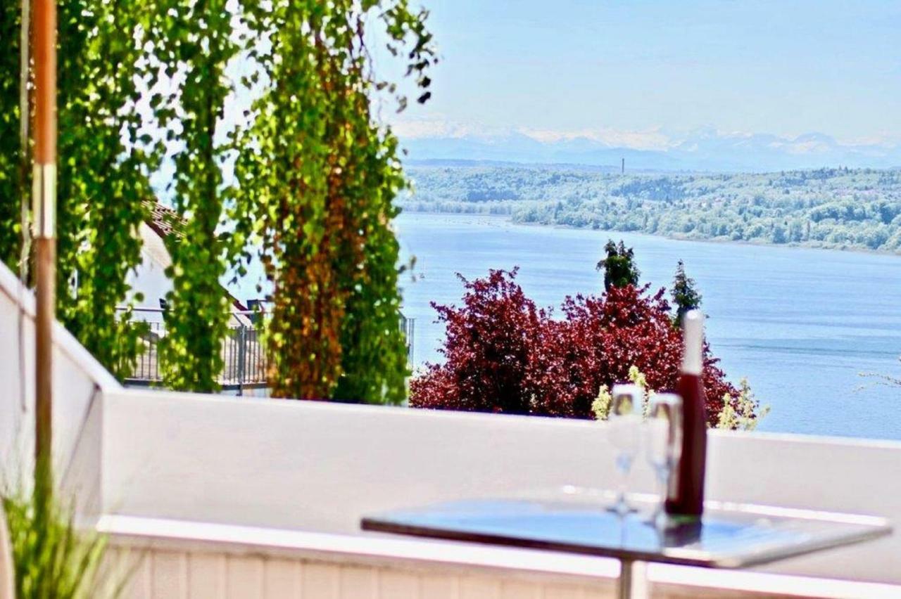 Ferienwohnung Mit Seeblick Und Dachterrasse In Ueberlingen Esterno foto